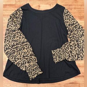 Entro Black Top with Leopard Balloon Sleeves - Size Large